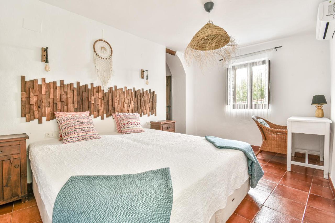 Casa Sol Y Aire - Vakantievilla In Dorp Met Prive Zwembad Pinos del Valle 외부 사진